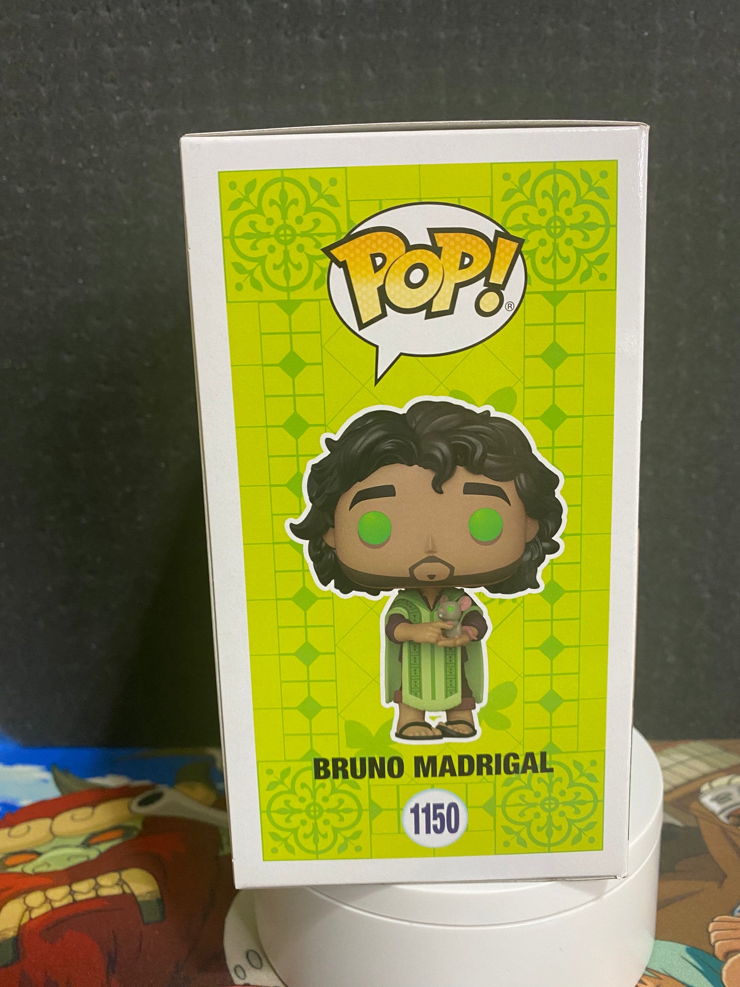 Bruno 1150 Glow Funko Pop